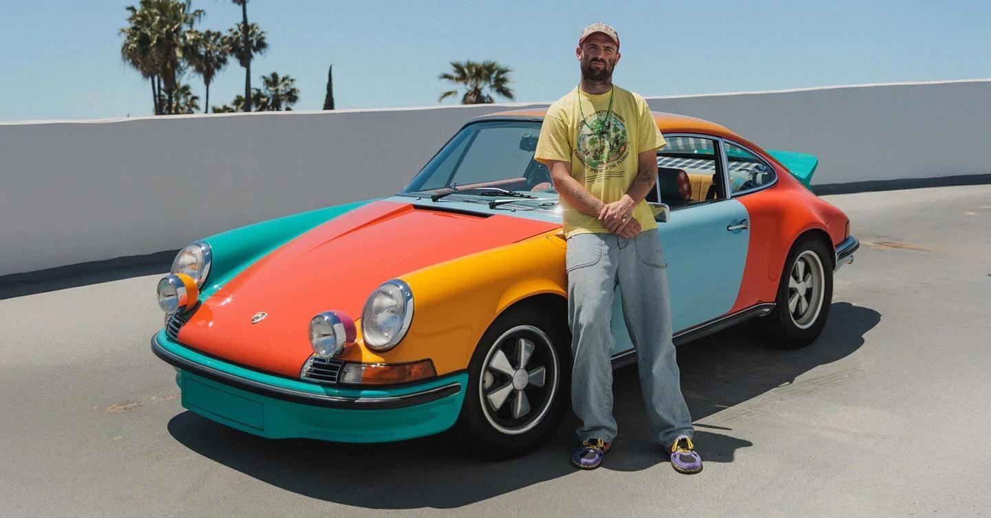 sean-wotherspoon-porsche-cover-dtf-magazine Шон Вотерспун створив Porsche з деніму та вельвету