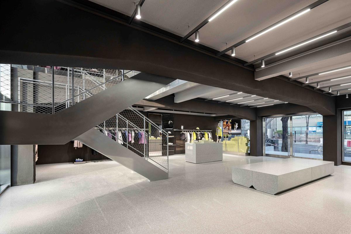 on-store-seoul-dtf-magazine1