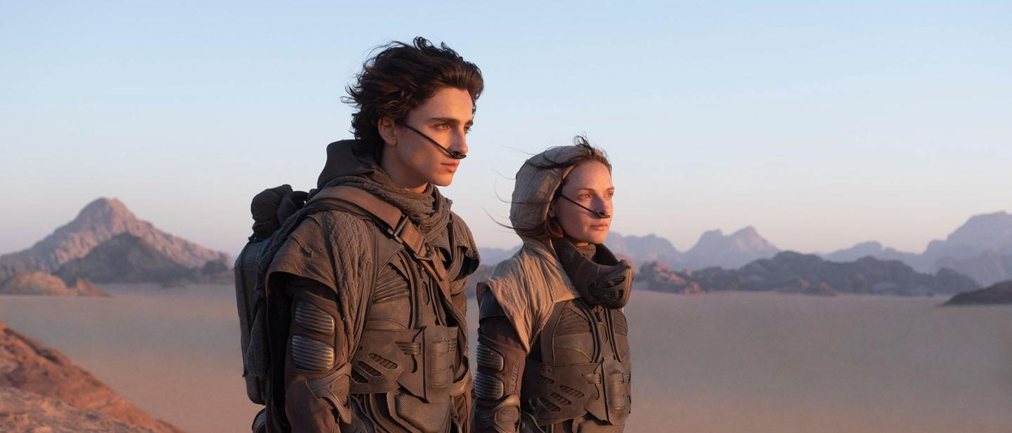 dune cover Кинокомпания Legendary требует у Warner Bros. выпустить «Дюну» только в кинотеатрах