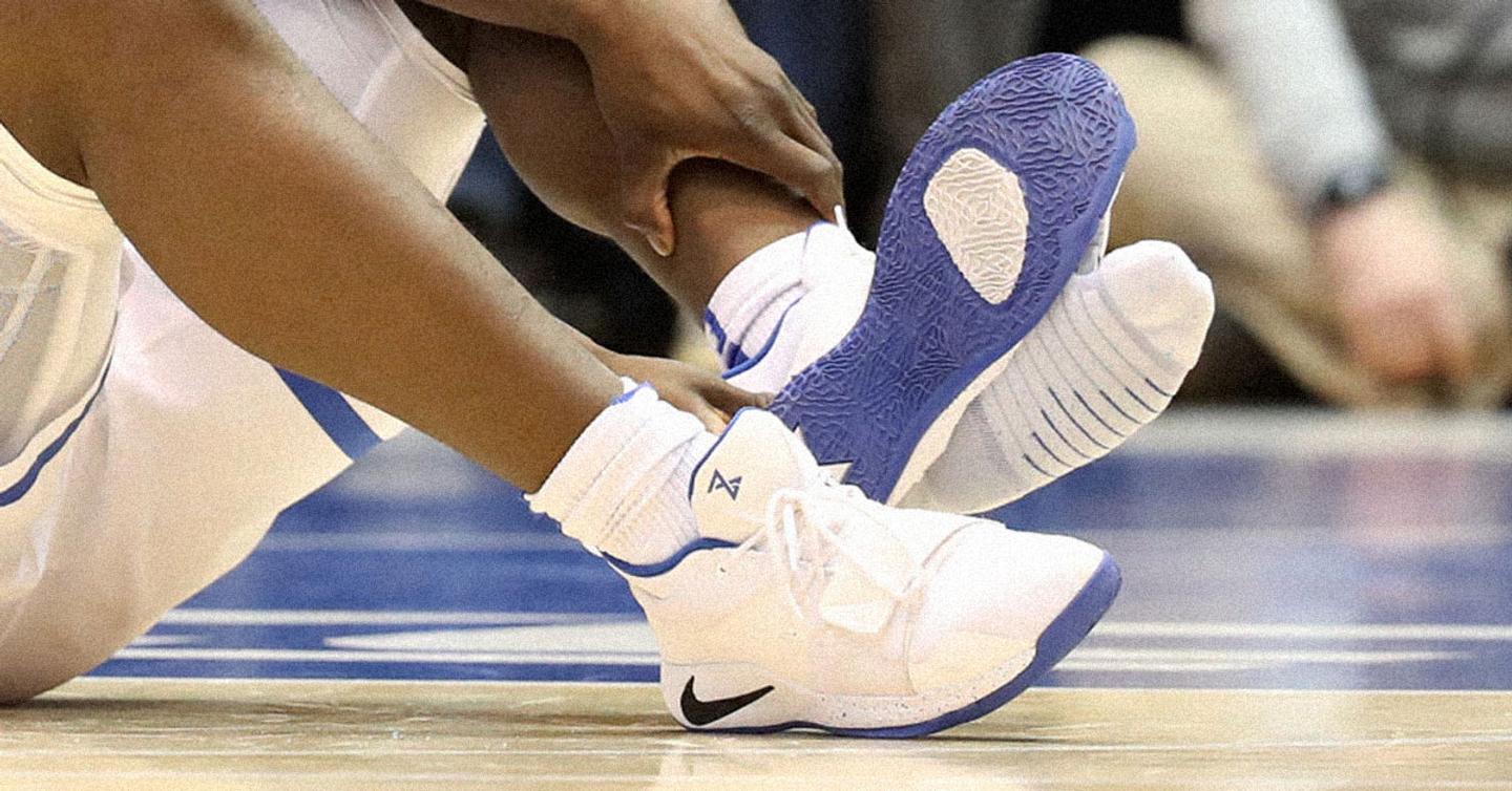 Порвавшийся кроссовок привел к падению акций Nike