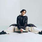 Rosalía представляє нові New Balance 204L. Вони вже доступні в Україні