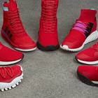 adidas Originals выпустит коллекцию красных кроссовок