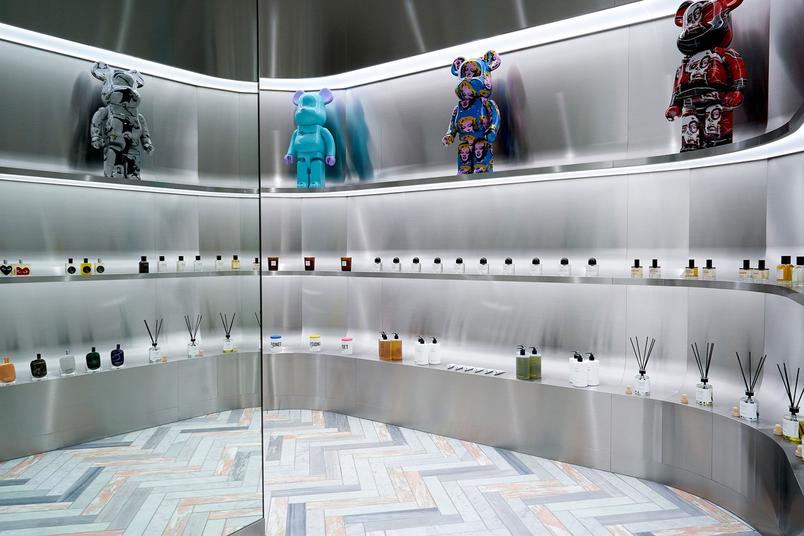 kith-tokyo-store-dtf-magazine2-11