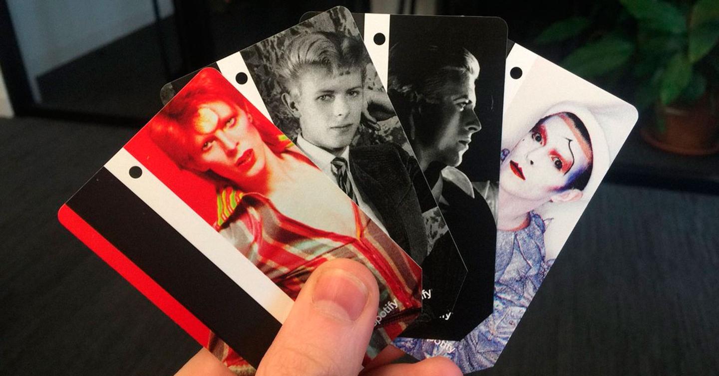 nyc_subway_david_bowie_header Метро Нью-Йорка выпустило проездные с Дэвидом Боуи