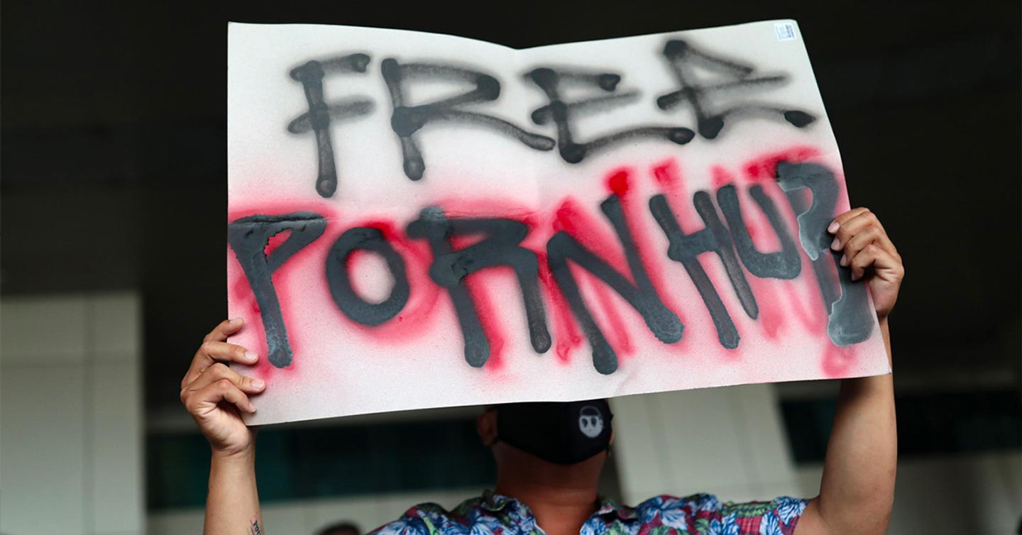 pornhub-dtf-magazine В Таиланде протестуют против запрета Pornhub