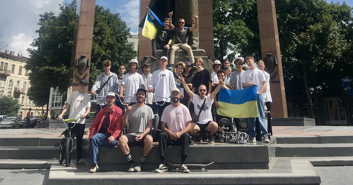 skateboarding ukraine-dtf-magazine Асоціація Скейтбордингу України надаватиме безоплатні комплектуючі українським райдерам