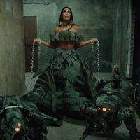 Sevdaliza released a new music video. It was directed by Tanu Muiño and styled by Margarita Shekel. Here’s how it went