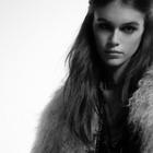 Кайя Гербер стала лицом новой кампании Saint Laurent