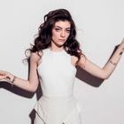 Слушайте новую песню Lorde