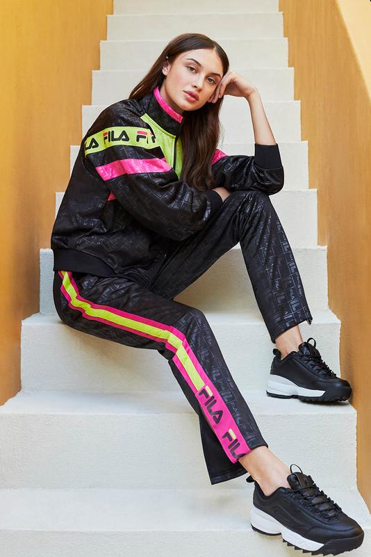 https---fila-ss19-dtf-magazine-image-2019-02-fila-spring-summer-2019-lookbook-3