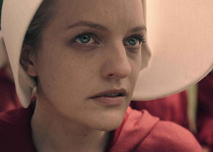 Сериал "Рассказ служанки" продлили на третий сезон