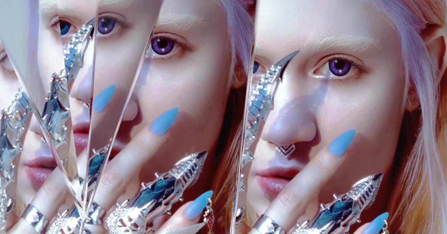 grimes-dtf-magazine «Я капитулировала»: Что Grimes рассказала о беременности и отношениях с Илоном Маском