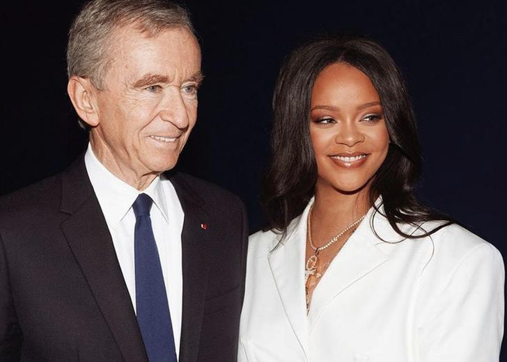 rihana-fenty-dtf-magazine (1) LVMH приостановил работу бренда Рианны Fenty