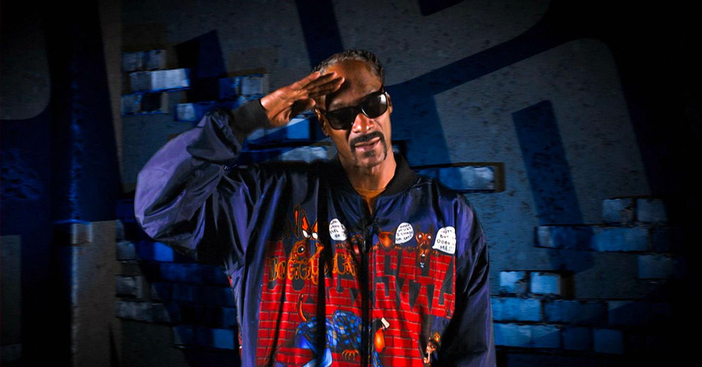 Snoop-Dogg-dtf-magazine (2) Снуп Догг устроил конкурс молодых музыкантов. Главный приз — запись совместного трека