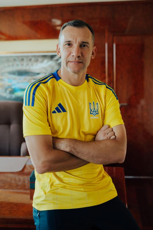 adidas-uaf-uniform-dtf-magazine-3 Андрій Шевченко у новій формі збірної