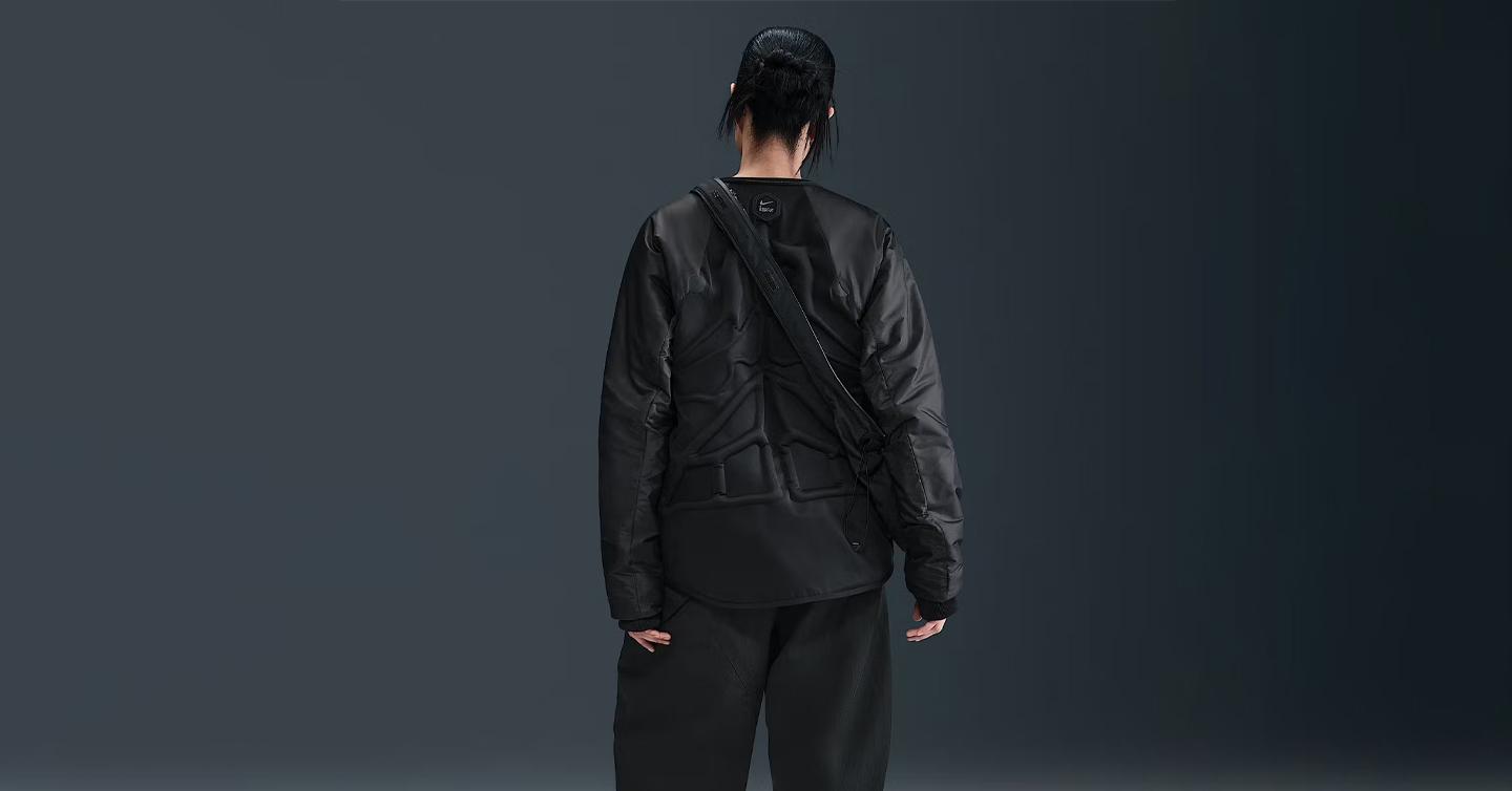Надувна куртка Nike