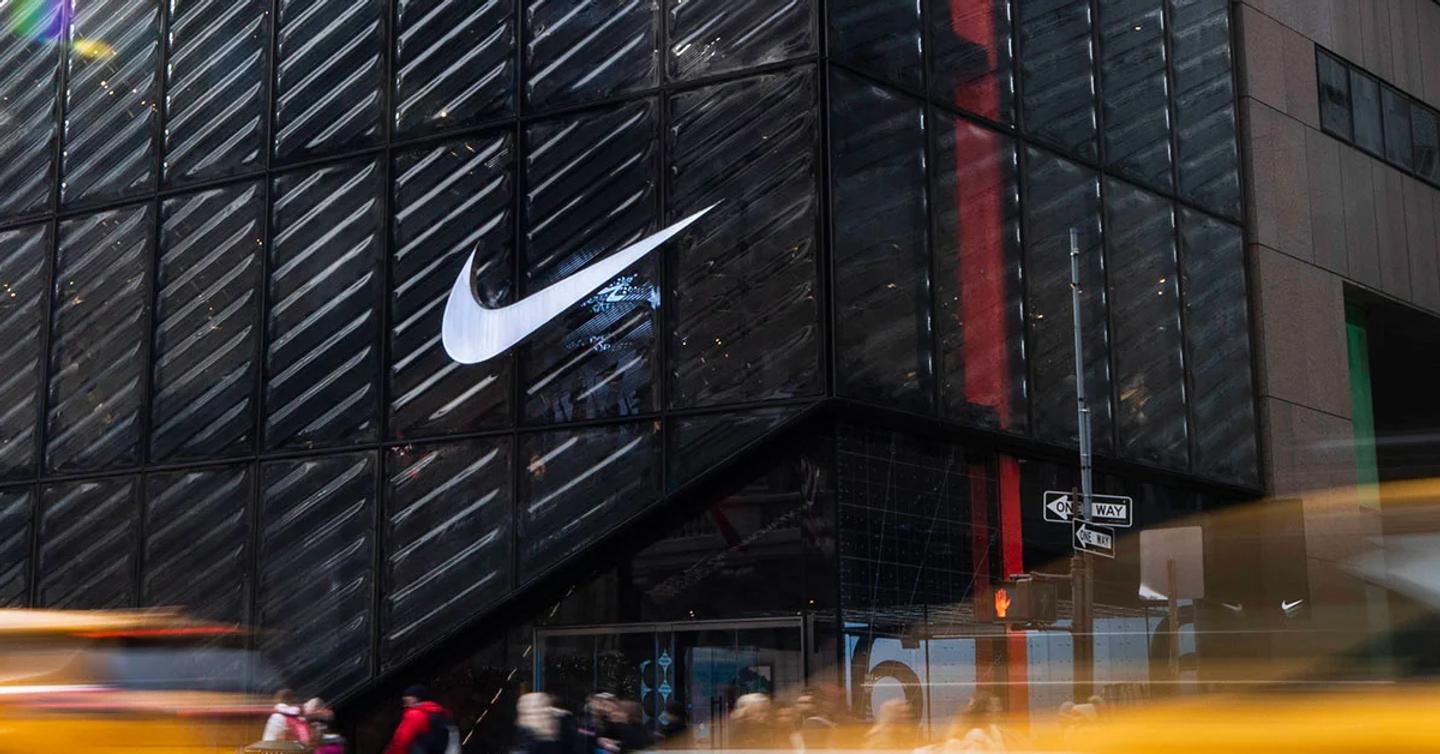 Nike хочет зарегистрировать «товары для ног». PUMA — против