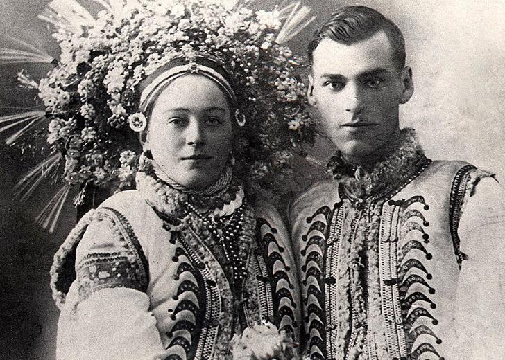 Музей Івана Гончара запустив онлайн-виставку зі старовинними фотографіями українців