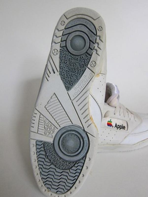 apple_shoes_from_90s_4