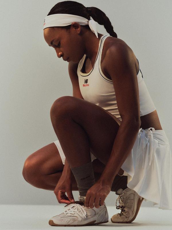Коко Гофф New Balance Miu Miu