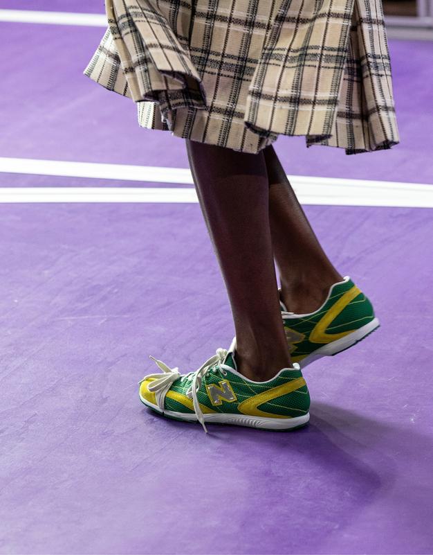 miumiunux_color.1280.1280 (1) (1)