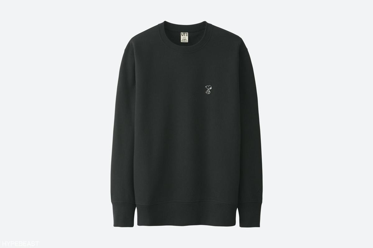 uniqlo_kaws_peanuts_snoopy_plush_10