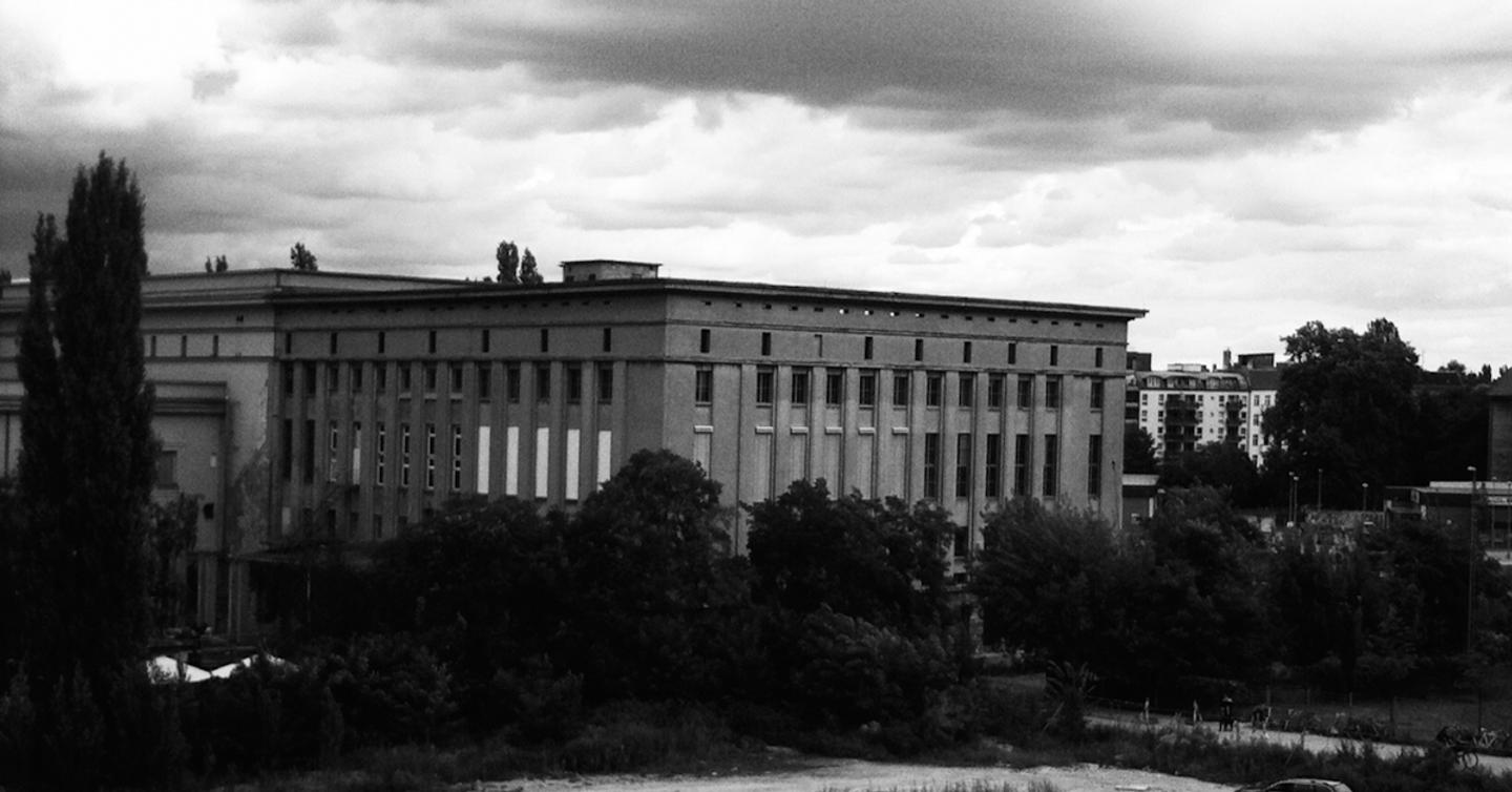 Berghain-2-dtf-magazine Berghain возобновил работу. Теперь там проходит выставка