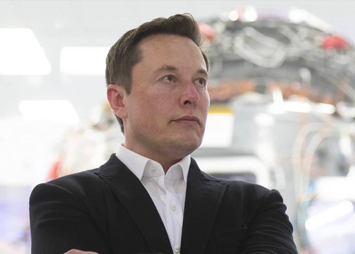 Илон Маск напишет книгу о Tesla и Space X