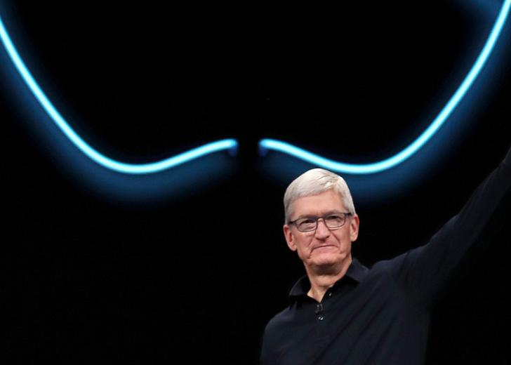Смерть iTunes и независимость от iPhone: как меняется стратегия Apple