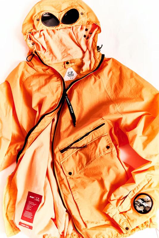 palace-cpcompany-dtf-magazine-6 Куртка C.P. Company з лінзами у капюшоні