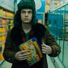 Эван Питерс и Барри Кеоган грабят библиотеку в первом трейлере «Американских животных»