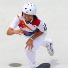 13-летняя японка стала первой олимпийской чемпионкой в скейтбординге