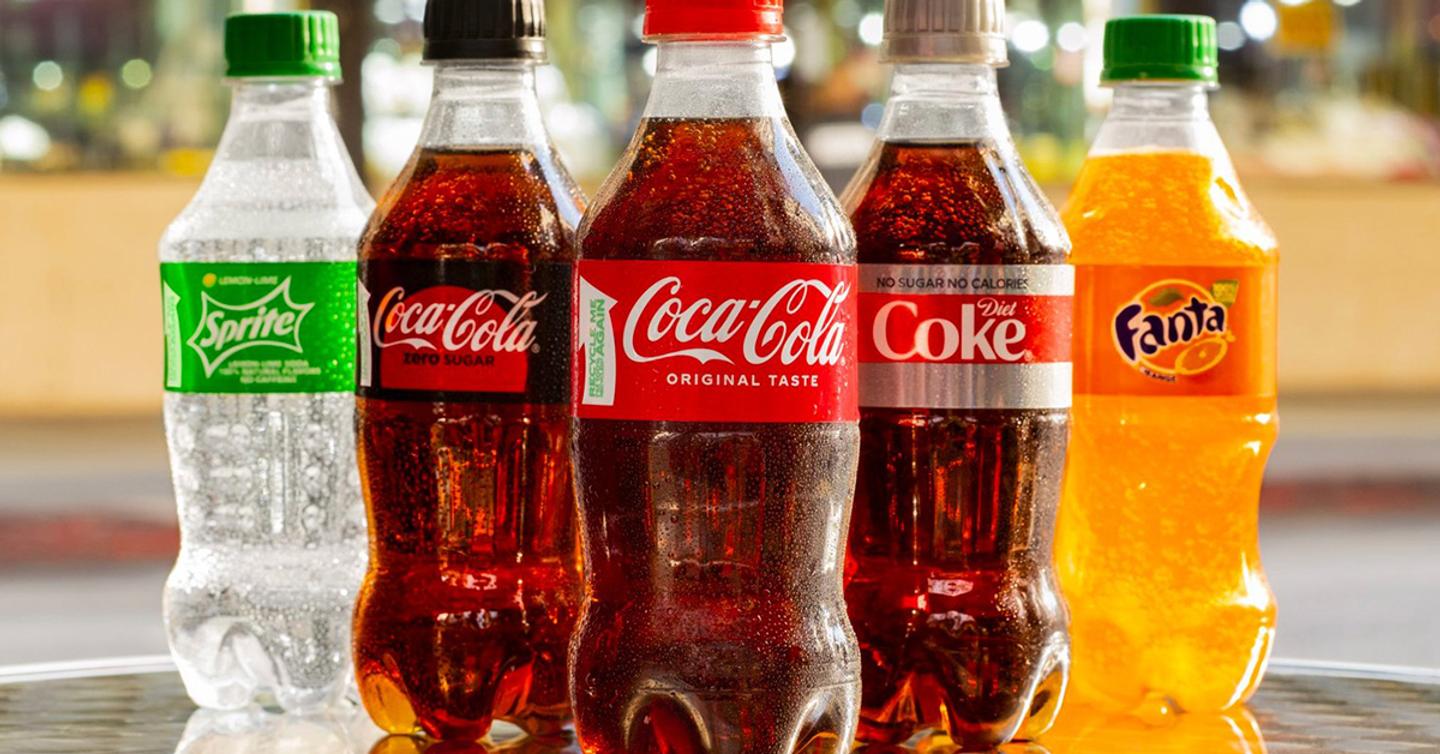 Coca-Сola переходит на бутылки из 100% переработанного пластика