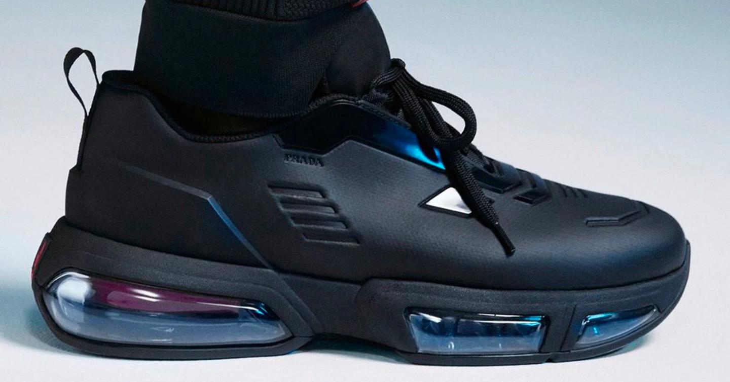 Prada выпустил новые кроссовки. Они похожи на Nike Air Max 95