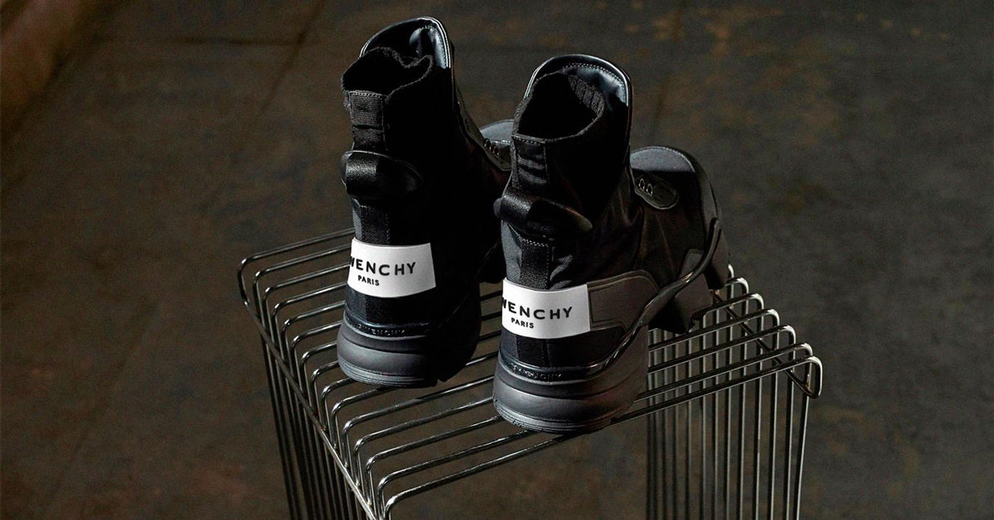 givenchy_first_sneaker_fw_18_dtf_header_2 Первый взгляд: Дебютные кроссовки Клэр Уэйт Келлер для Givenchy