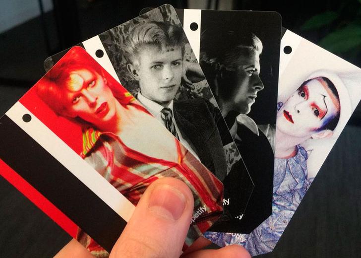 nyc_subway_david_bowie_header Метро Нью-Йорка выпустило проездные с Дэвидом Боуи