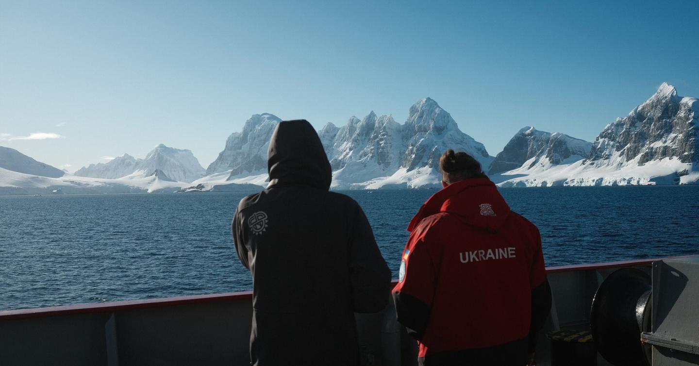 film-antarctic-cover-dtf-magazine Кадр з фільму «Антарктида» Антона Птушкіна