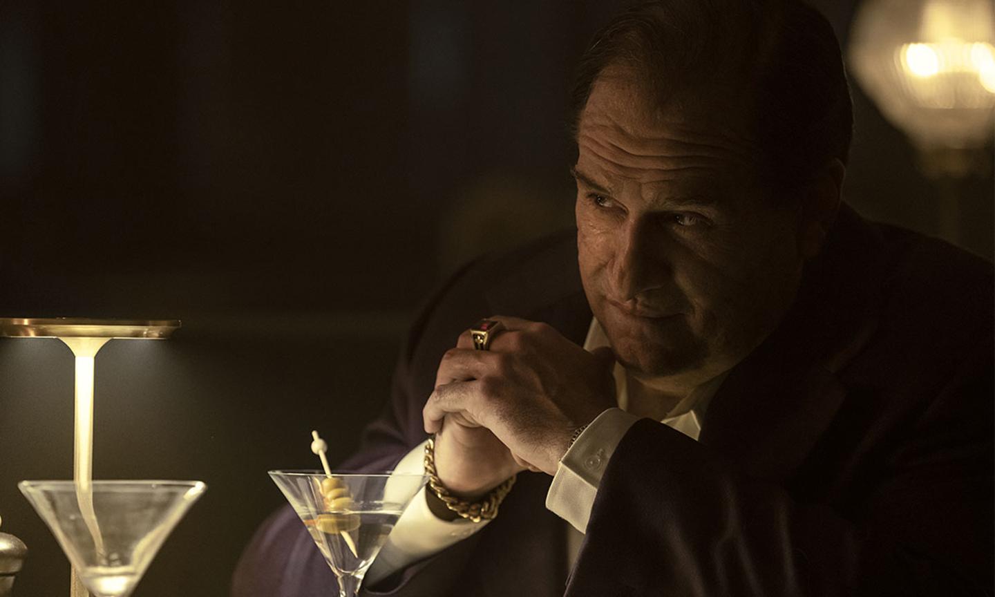 The-Penguin-series-dtf-magazine Дивіться перший тизер серіалу «Пінгвін» з Коліном Фарреллом