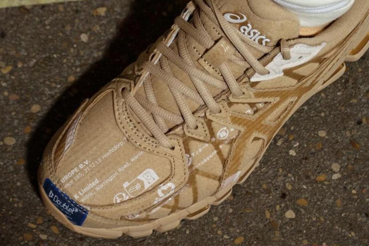 Текстура нових ASICS у співпраці з Doublet нагадує картон
